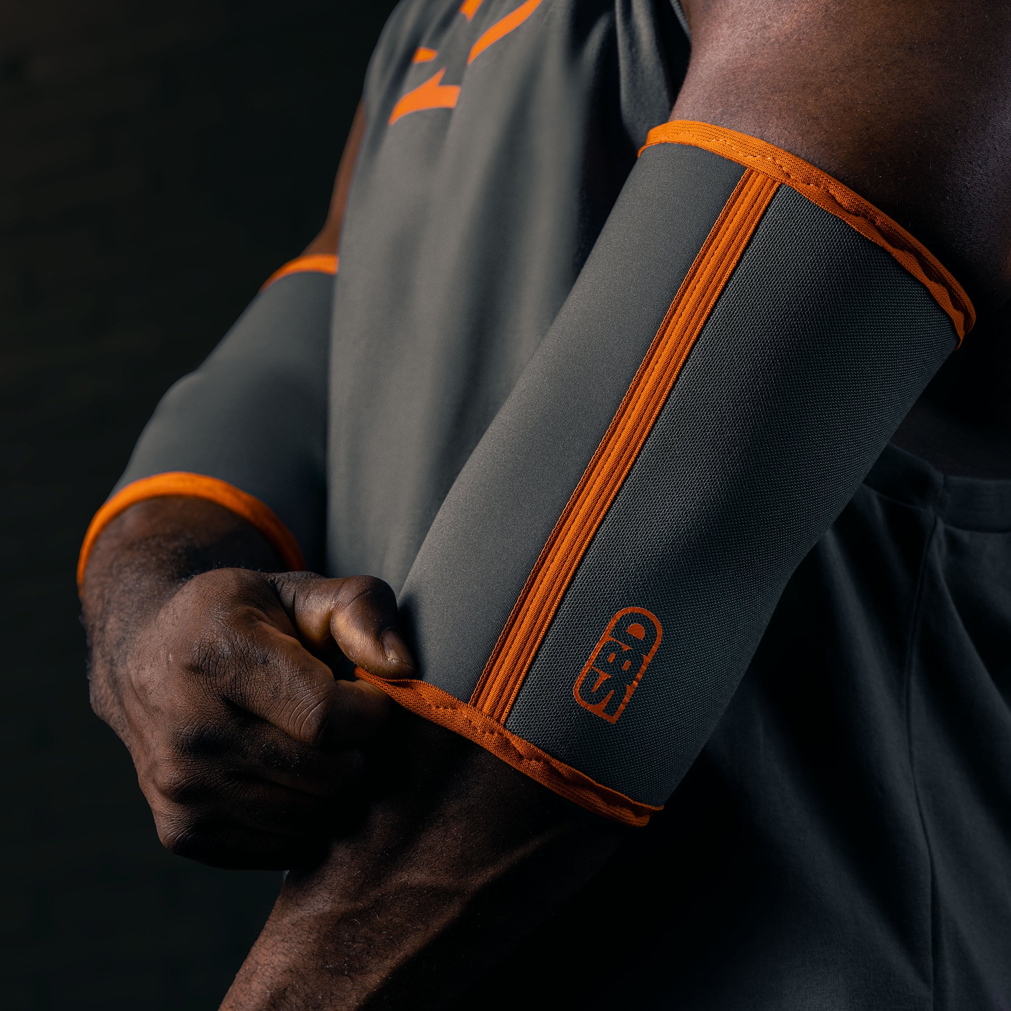 Forge Grey Elbow Sleeves - Image 4