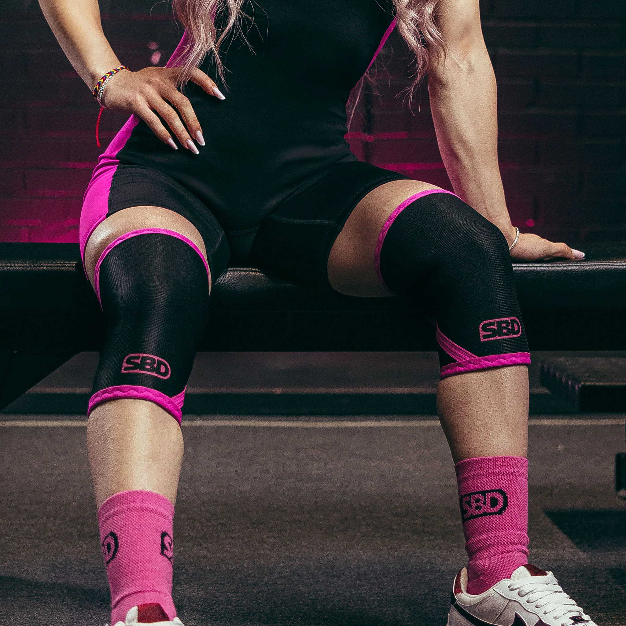 Nova Weightlifting Knee Sleeves - Image 3