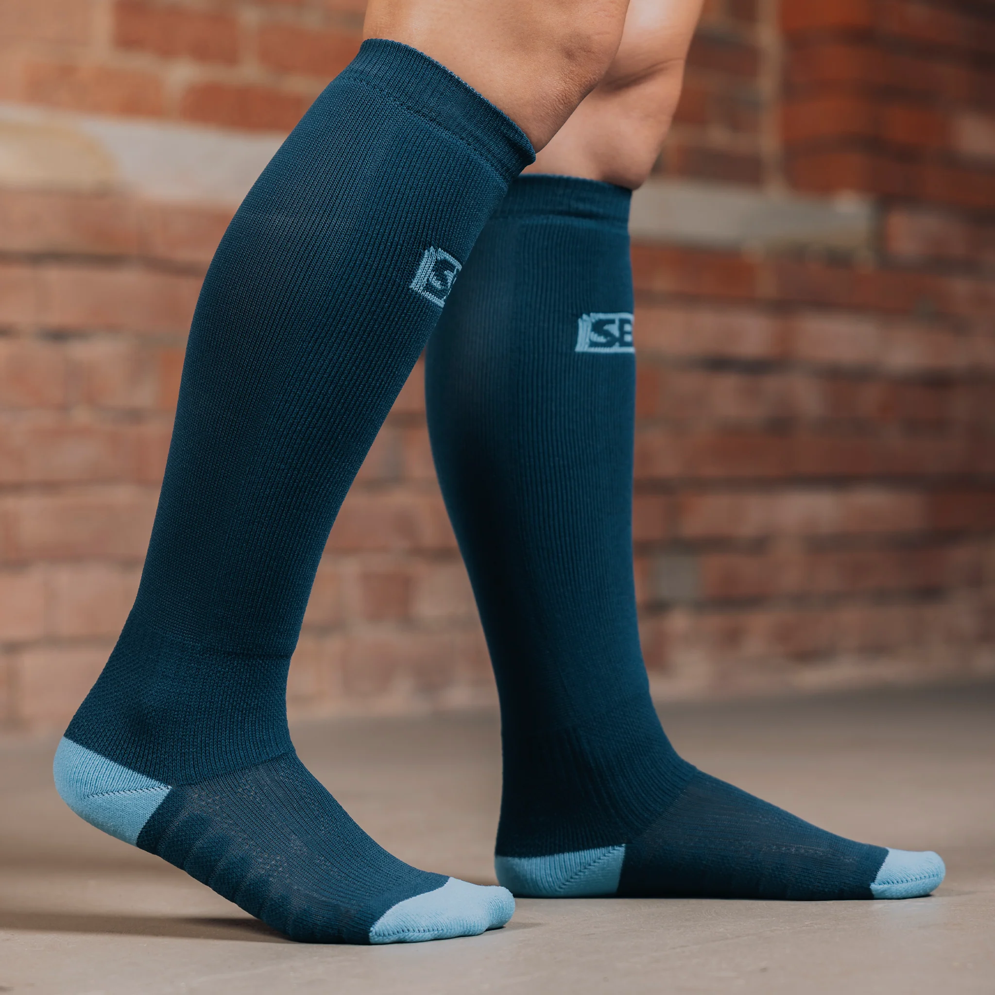 Reflect Deadlift Socks - Image 4