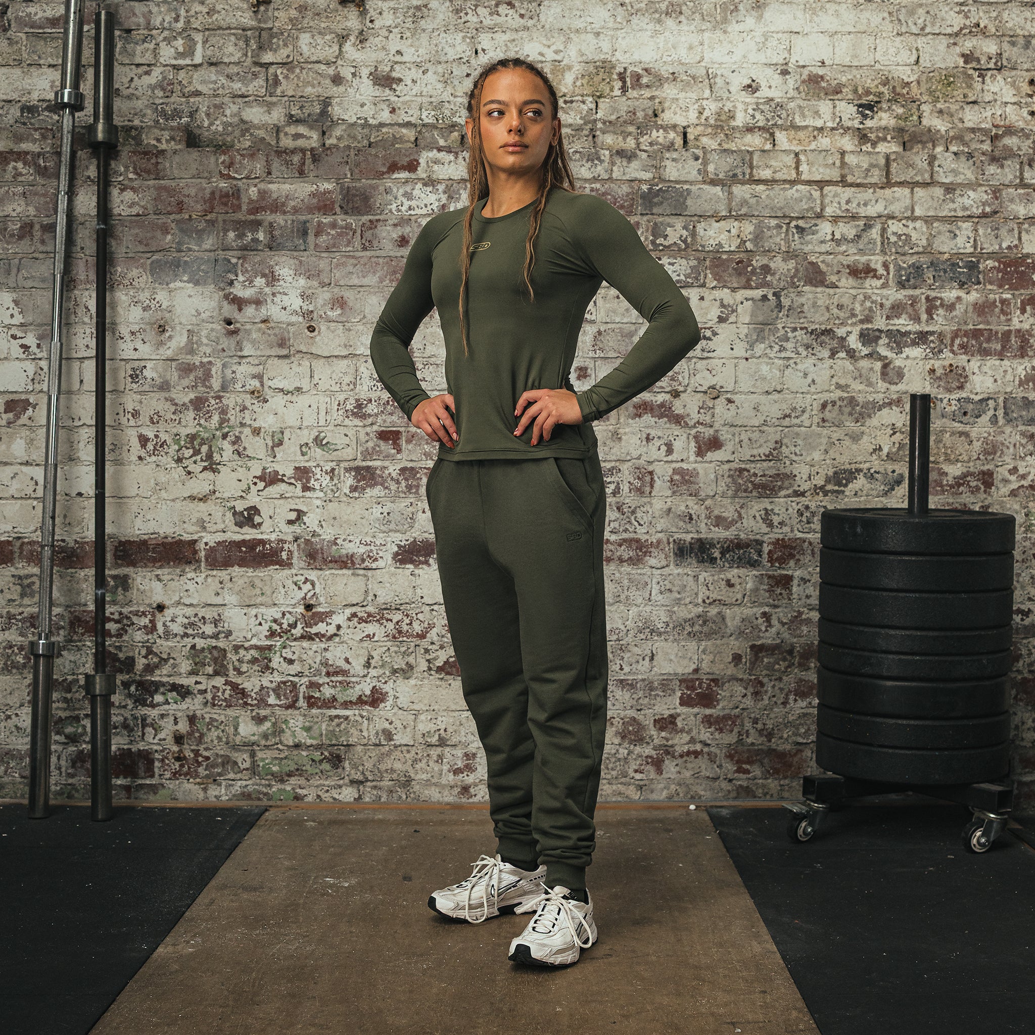 Resolve Joggers - Image 2